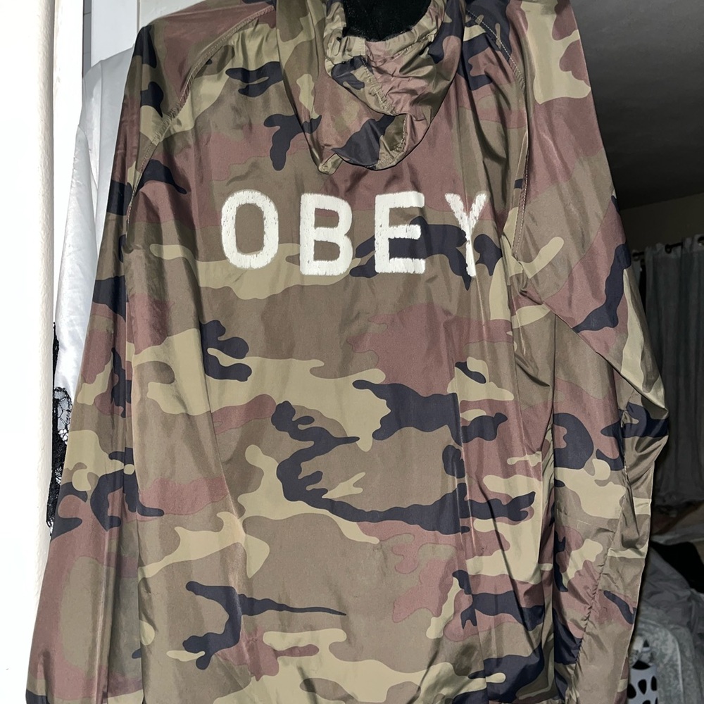 Obey Camouflage Hood & Button Windbreaker